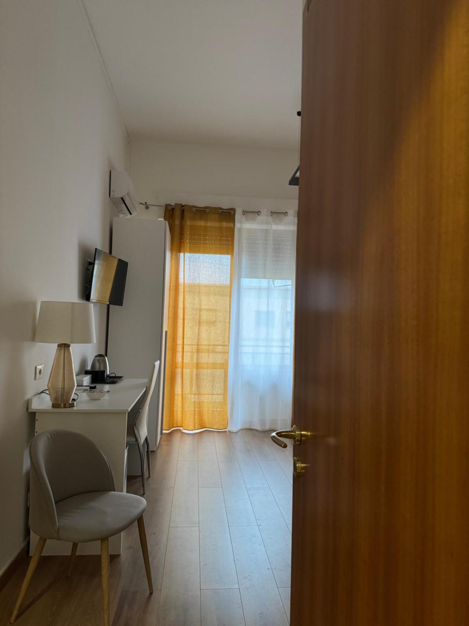 Crispi 120 Rooms New Opening 팔레르모 외부 사진