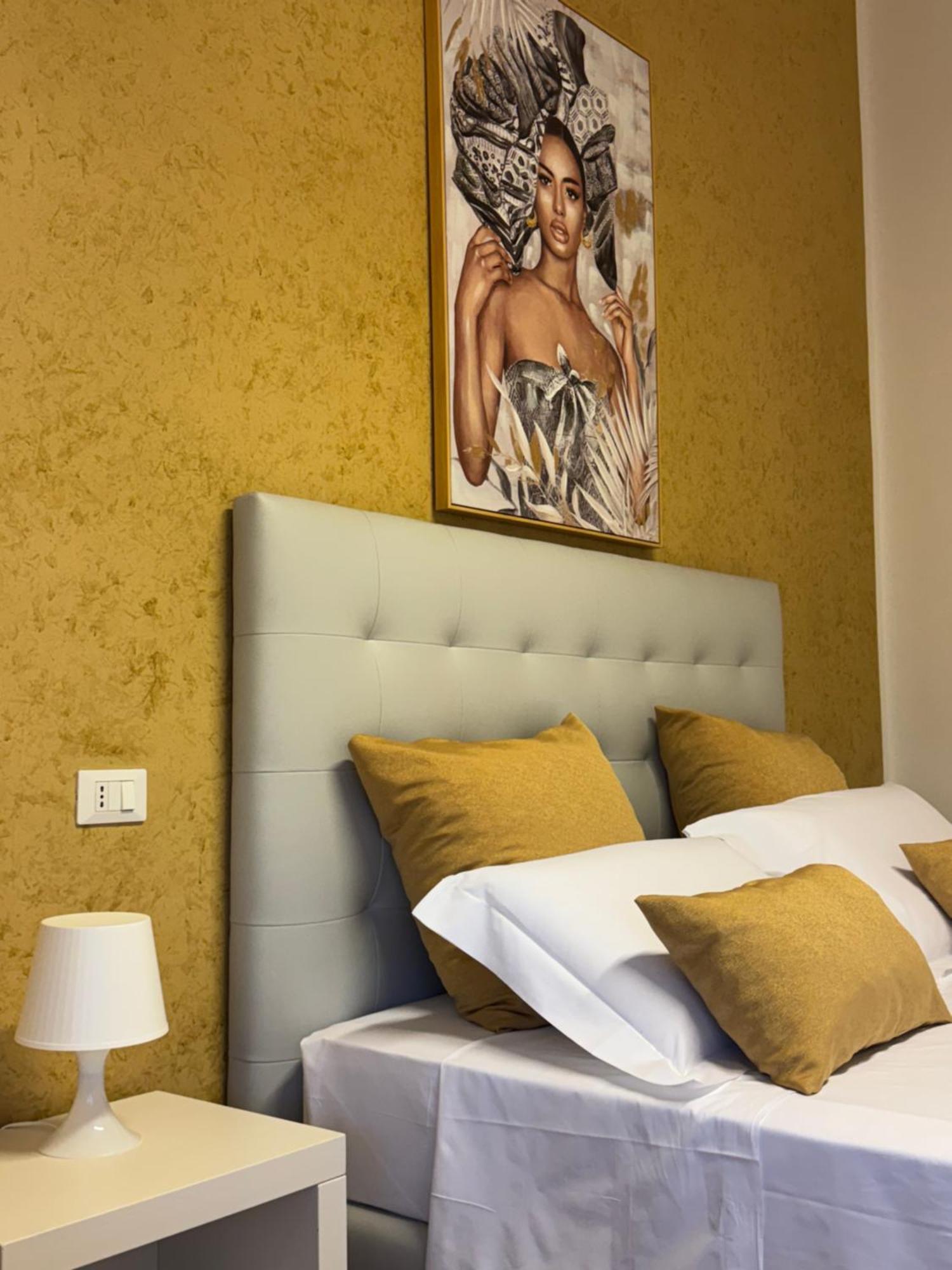 Crispi 120 Rooms New Opening 팔레르모 외부 사진
