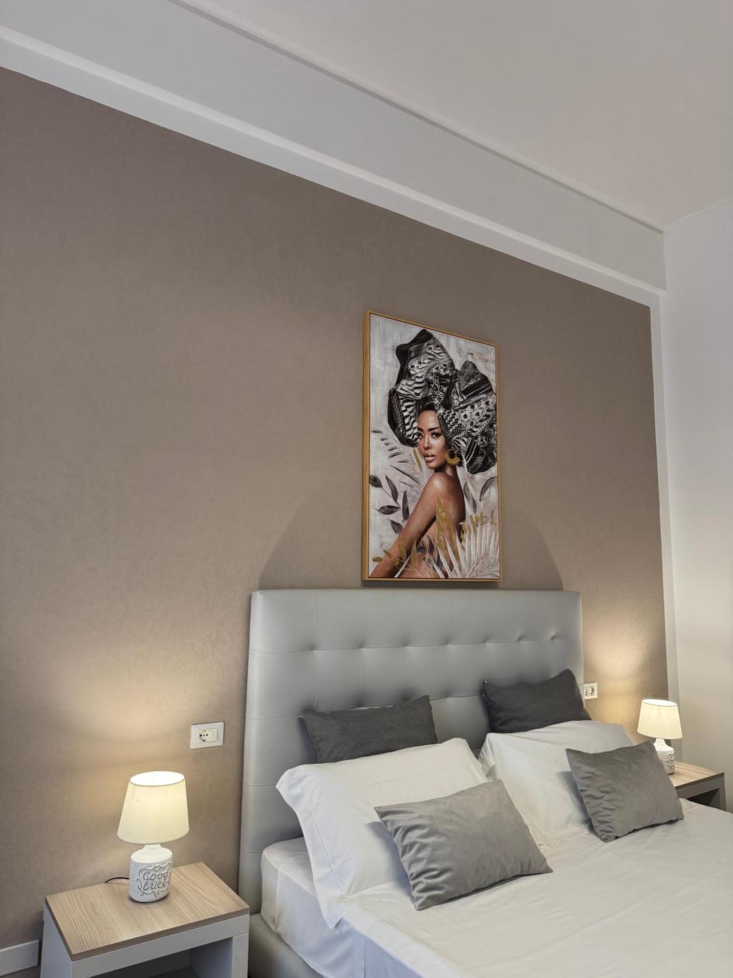 Crispi 120 Rooms New Opening 팔레르모 외부 사진